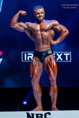 CLASSIC PHYSIQUE +178